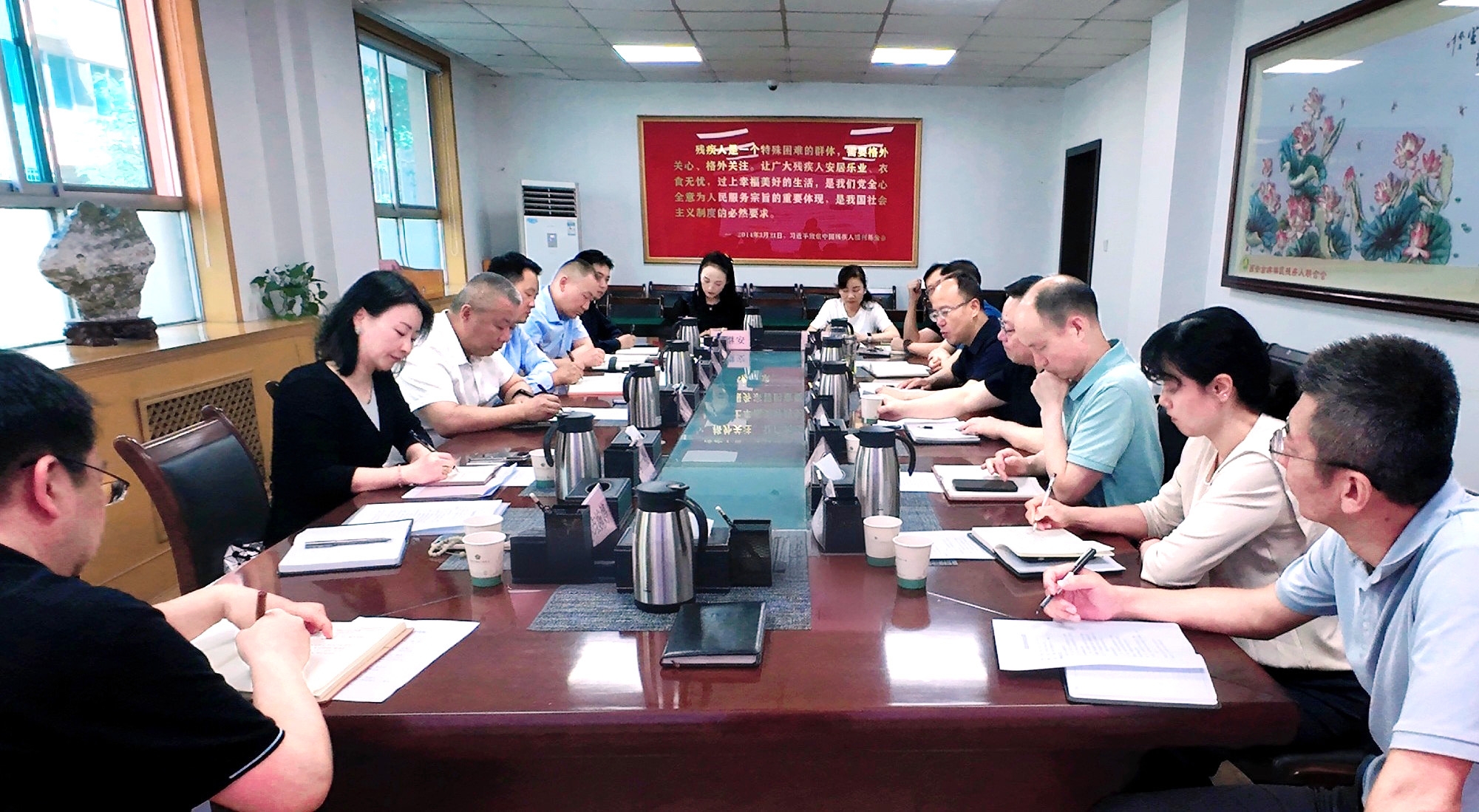 強(qiáng)盛一行赴西安市殘疾人聯(lián)合會(huì)開(kāi)展專(zhuān)題調(diào)研——共商殘疾人康復(fù)養(yǎng)老事業(yè)發(fā)展，探索科技助殘服務(wù)新模式